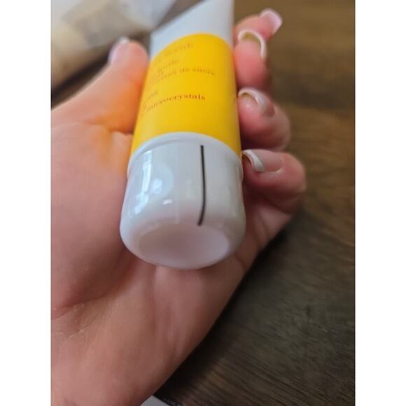 Comfort Scrub by Clarins for Women - 1.7 oz Scrub - Picture 5 of 16